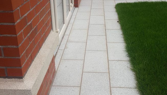 Paving With Flow Point Grout 2 - Evergreen Landscapes