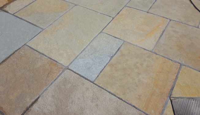 Paving With Flow Point Grout 8 - Evergreen Landscapes
